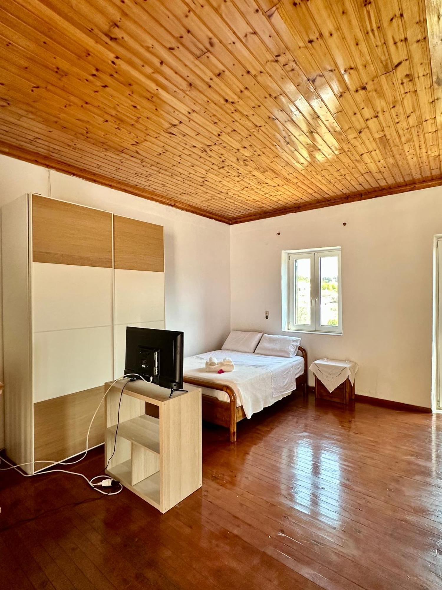 Chrysavgi Stone House Villa Katomerion Exterior foto