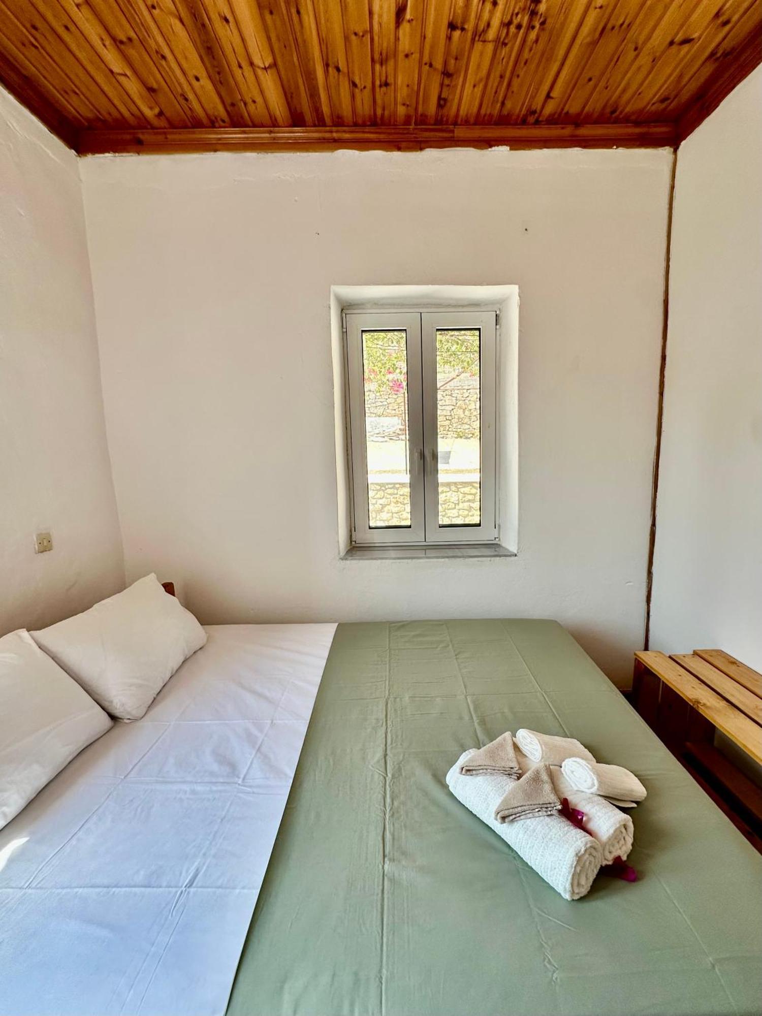 Chrysavgi Stone House Villa Katomerion Exterior foto