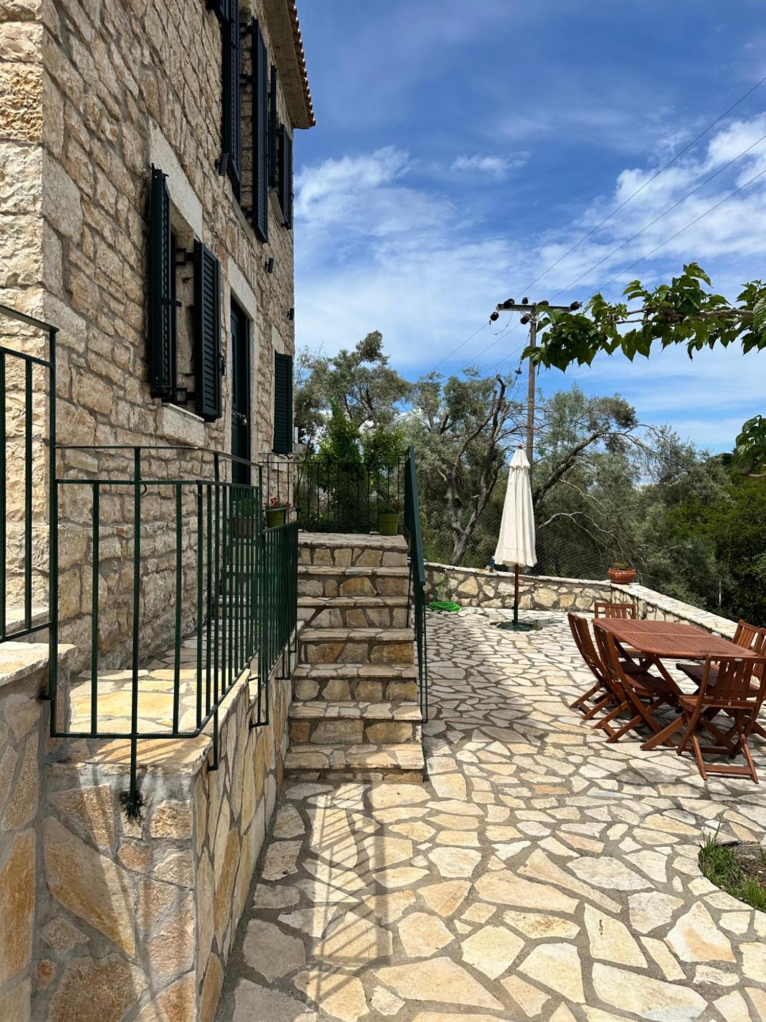 Chrysavgi Stone House Villa Katomerion Exterior foto